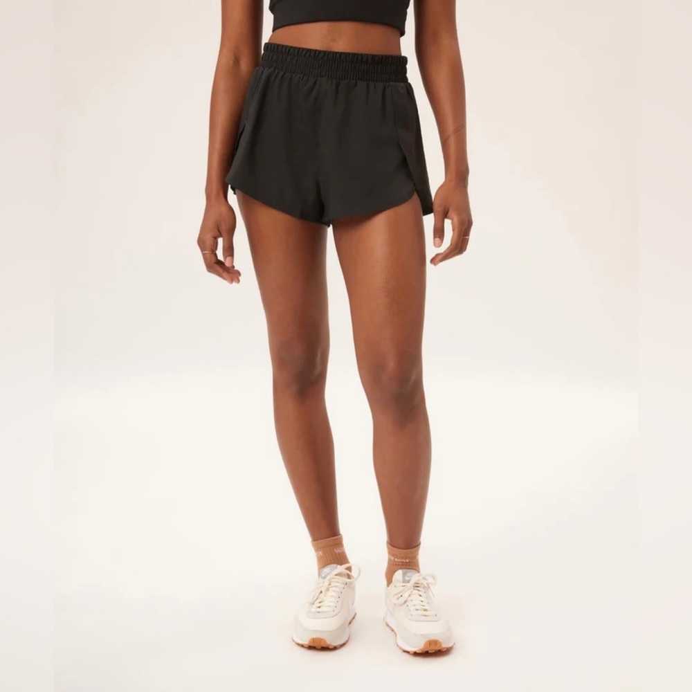 Girlfriend Collective - Black Trail Short, Size Small